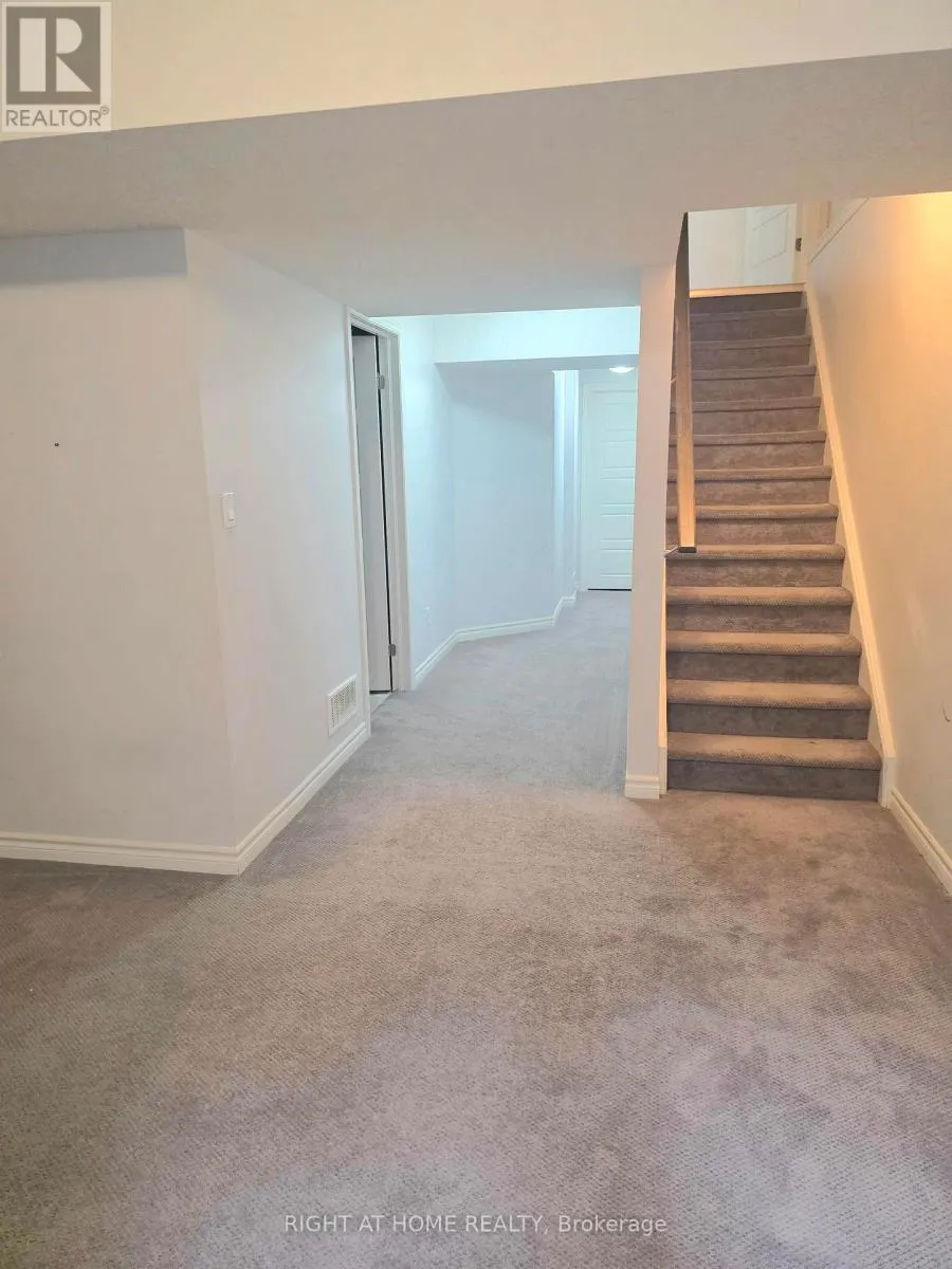 13 - 91 POPPY DRIVE E
