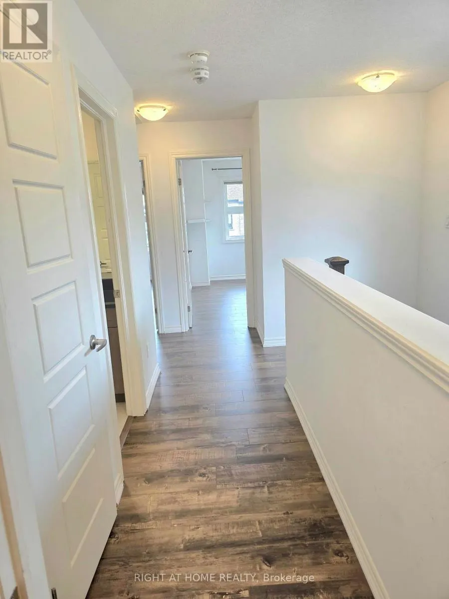13 - 91 POPPY DRIVE E