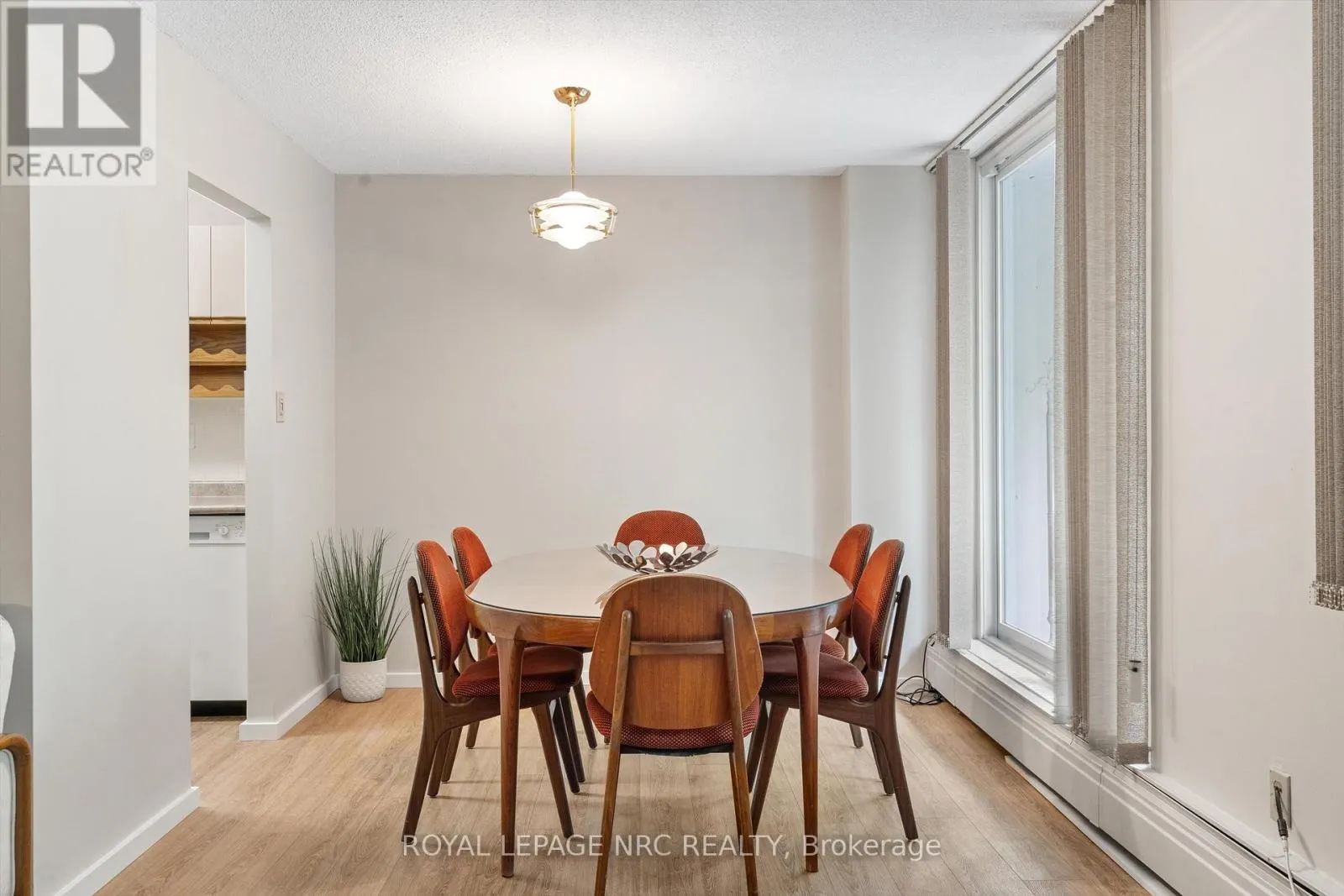 401 - 365 GENEVA STREET, #401