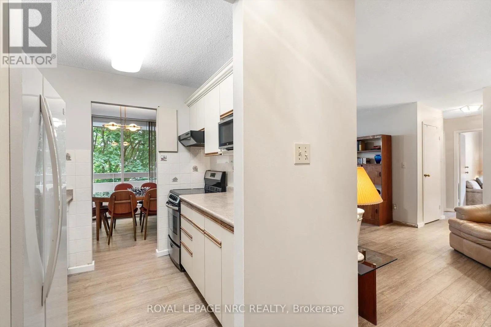 401 - 365 GENEVA STREET, #401