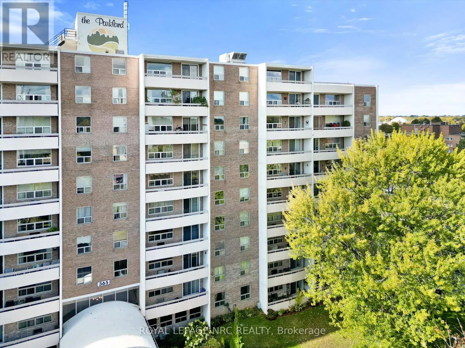 401 - 365 GENEVA STREET, #401