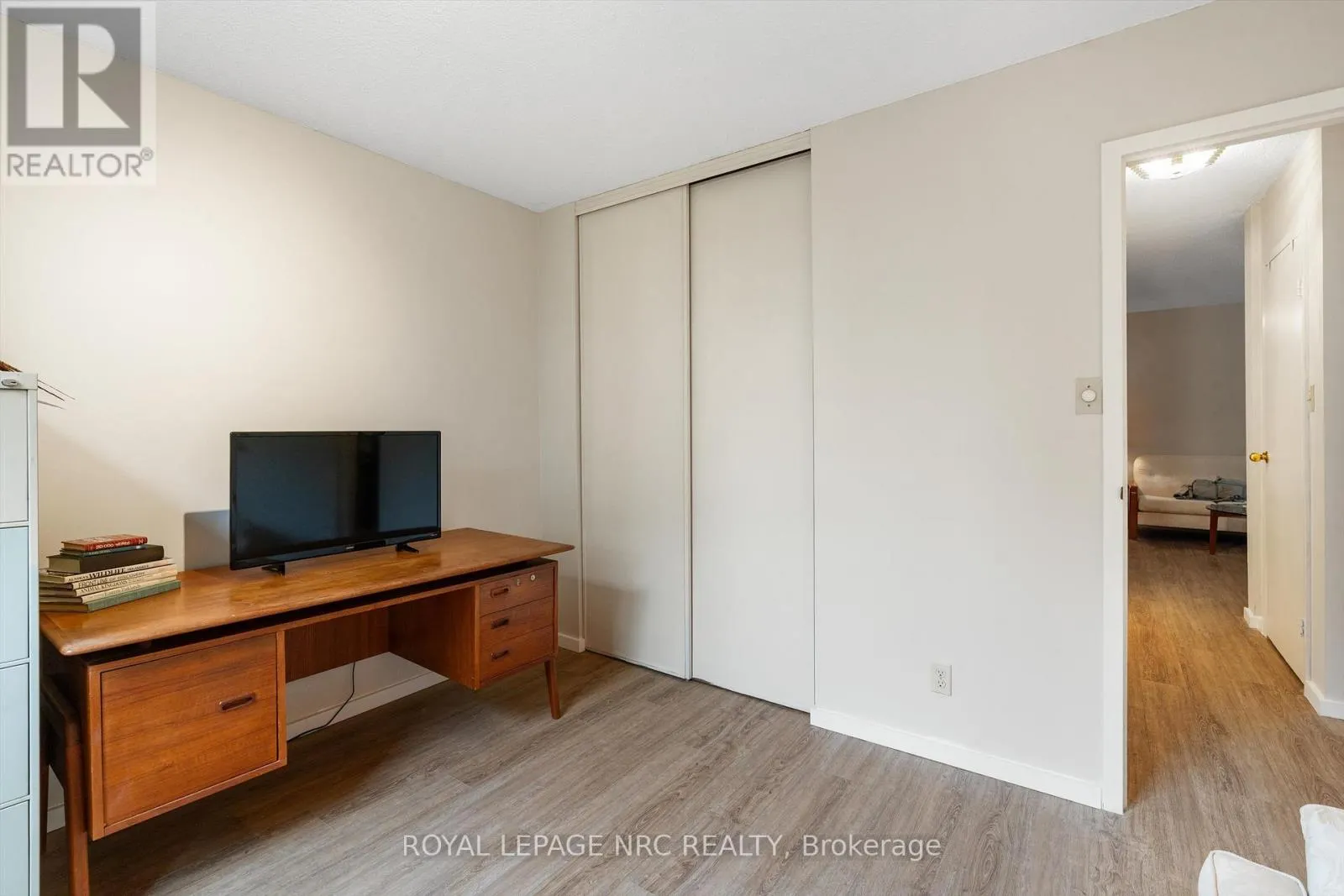 401 - 365 GENEVA STREET, #401