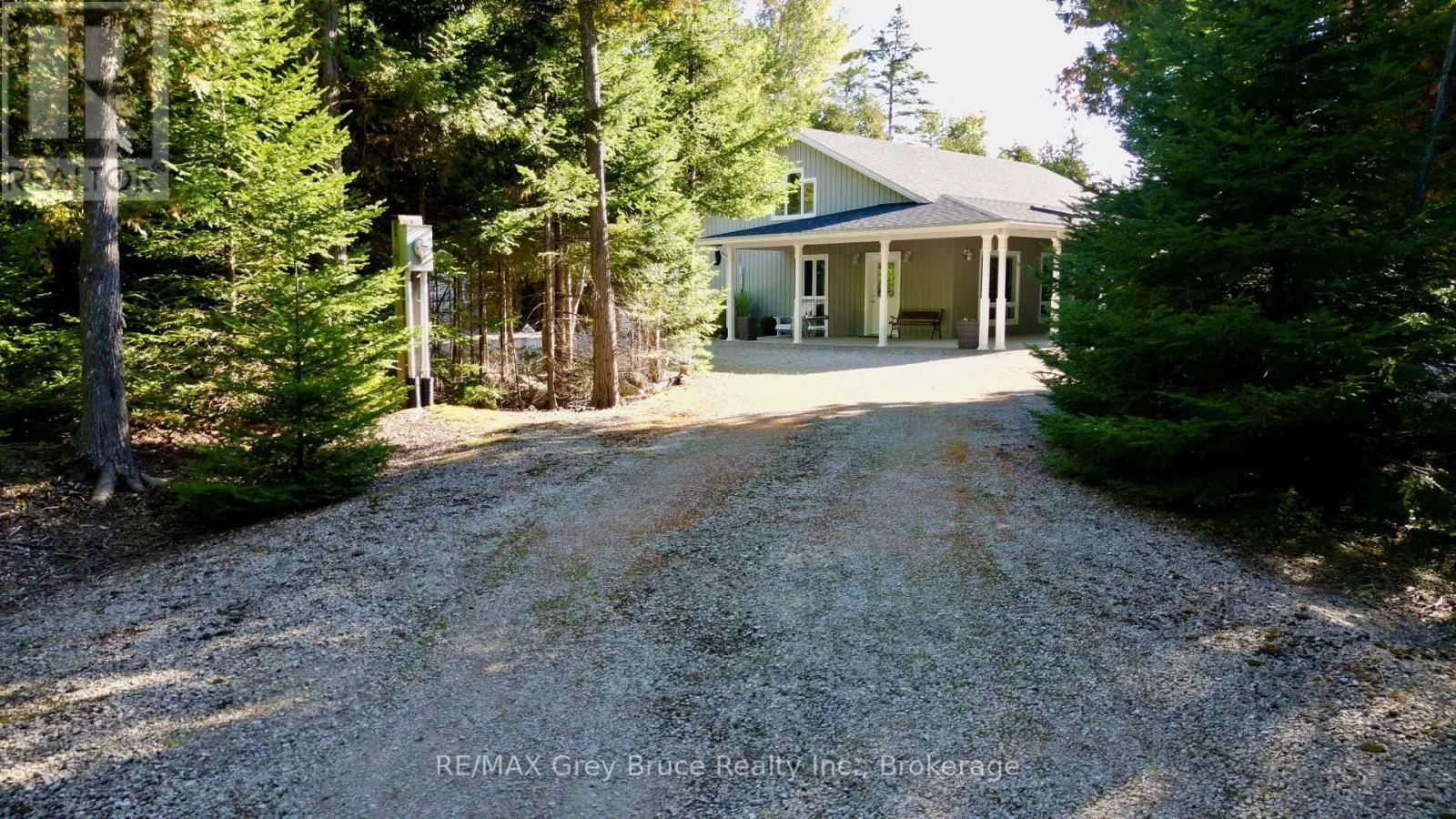 51 LAKEWOOD COUNTRY LANE