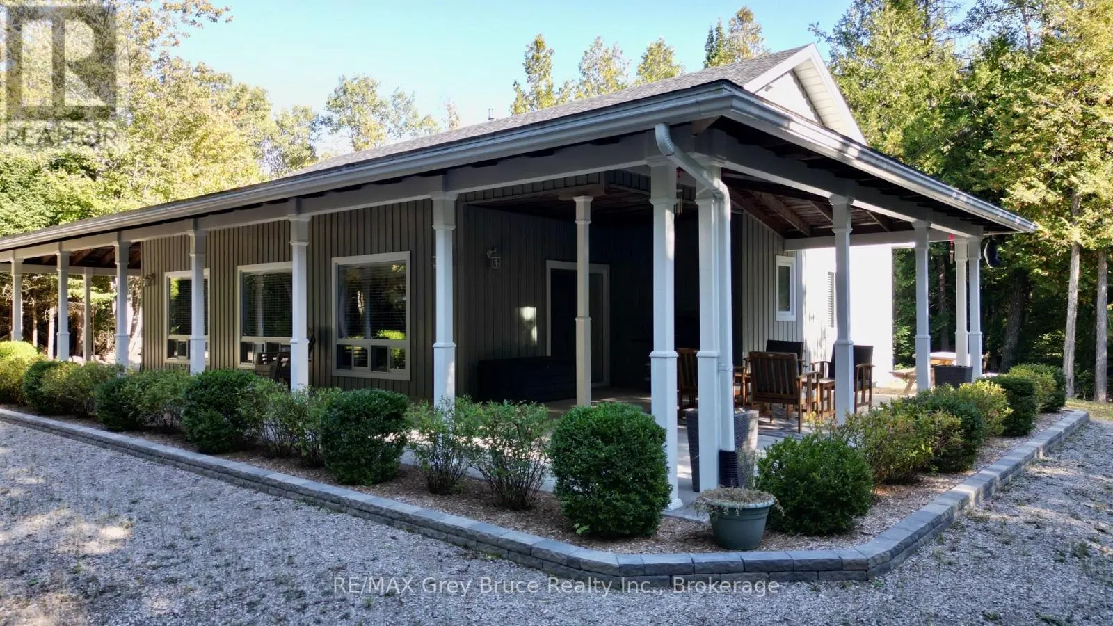 51 LAKEWOOD COUNTRY LANE