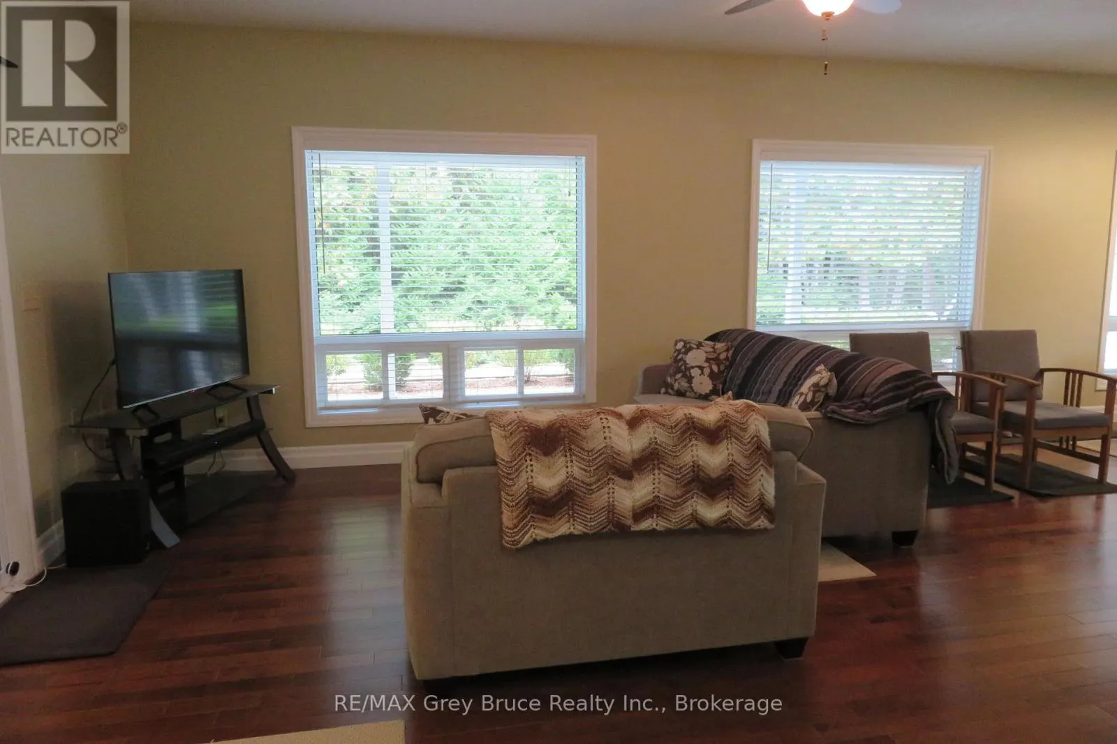 51 LAKEWOOD COUNTRY LANE