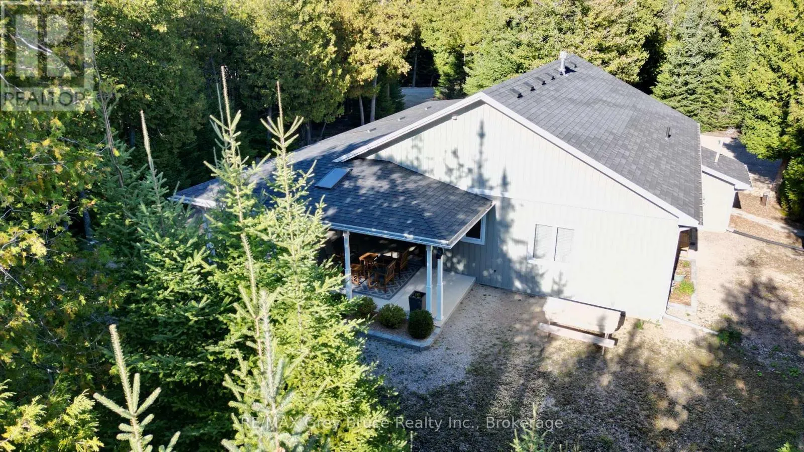 51 LAKEWOOD COUNTRY LANE