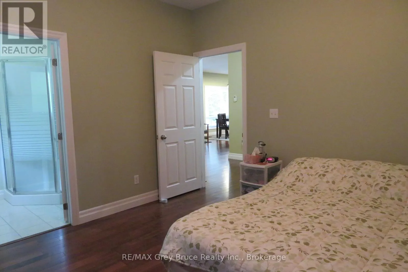 51 LAKEWOOD COUNTRY LANE