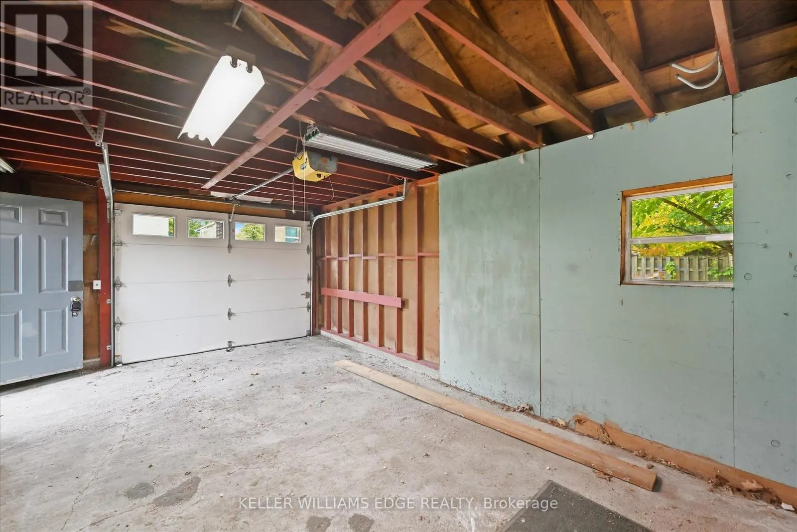 184 CLINE AVENUE S