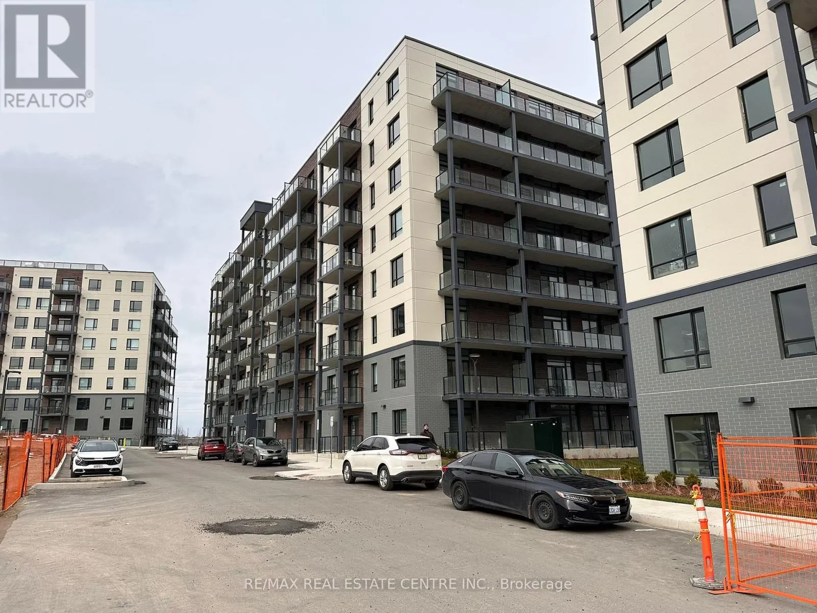 101 - 181 ELMIRA ROAD