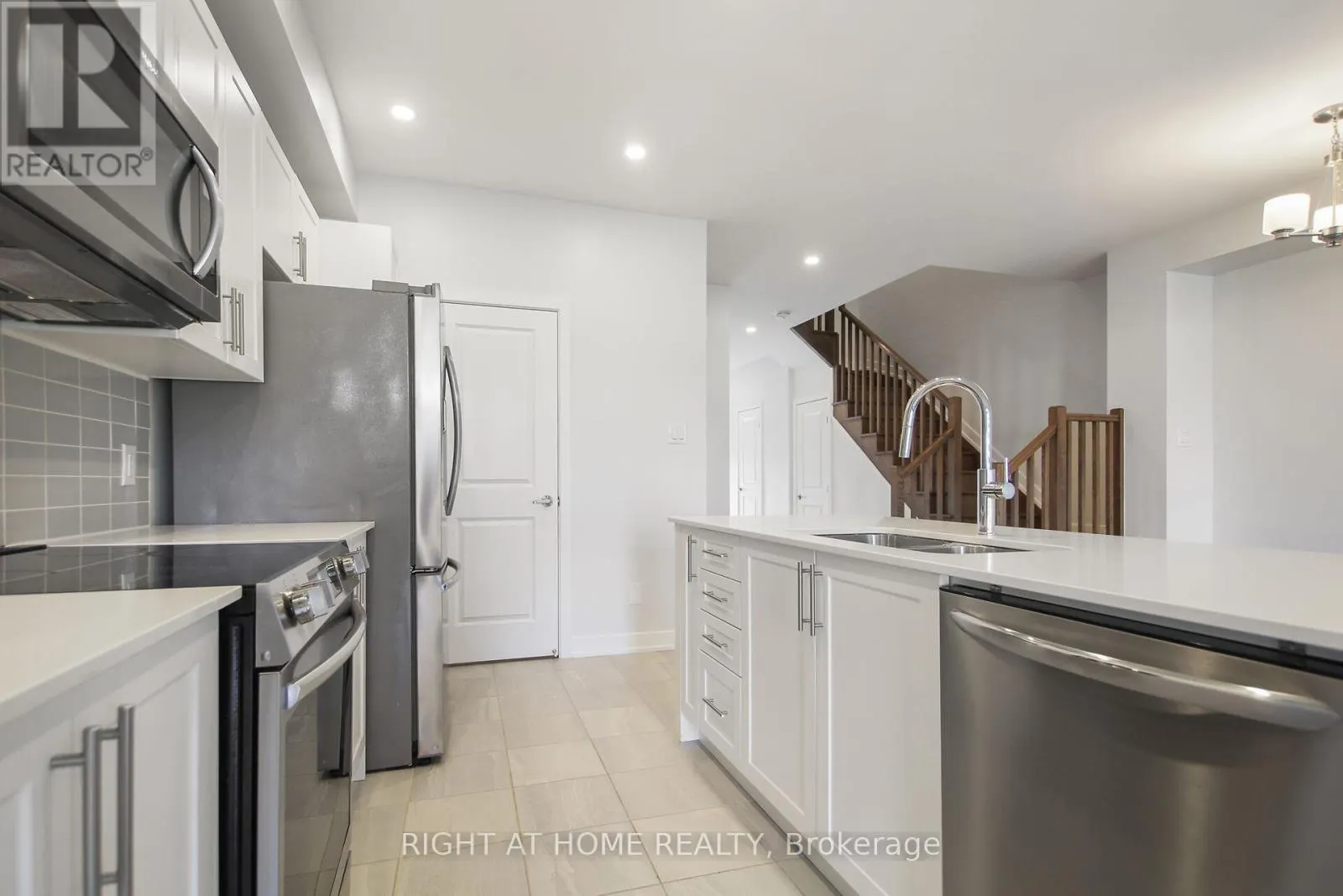 534 CORRETTO PLACE