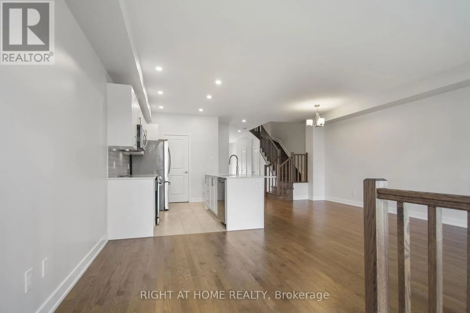 534 CORRETTO PLACE