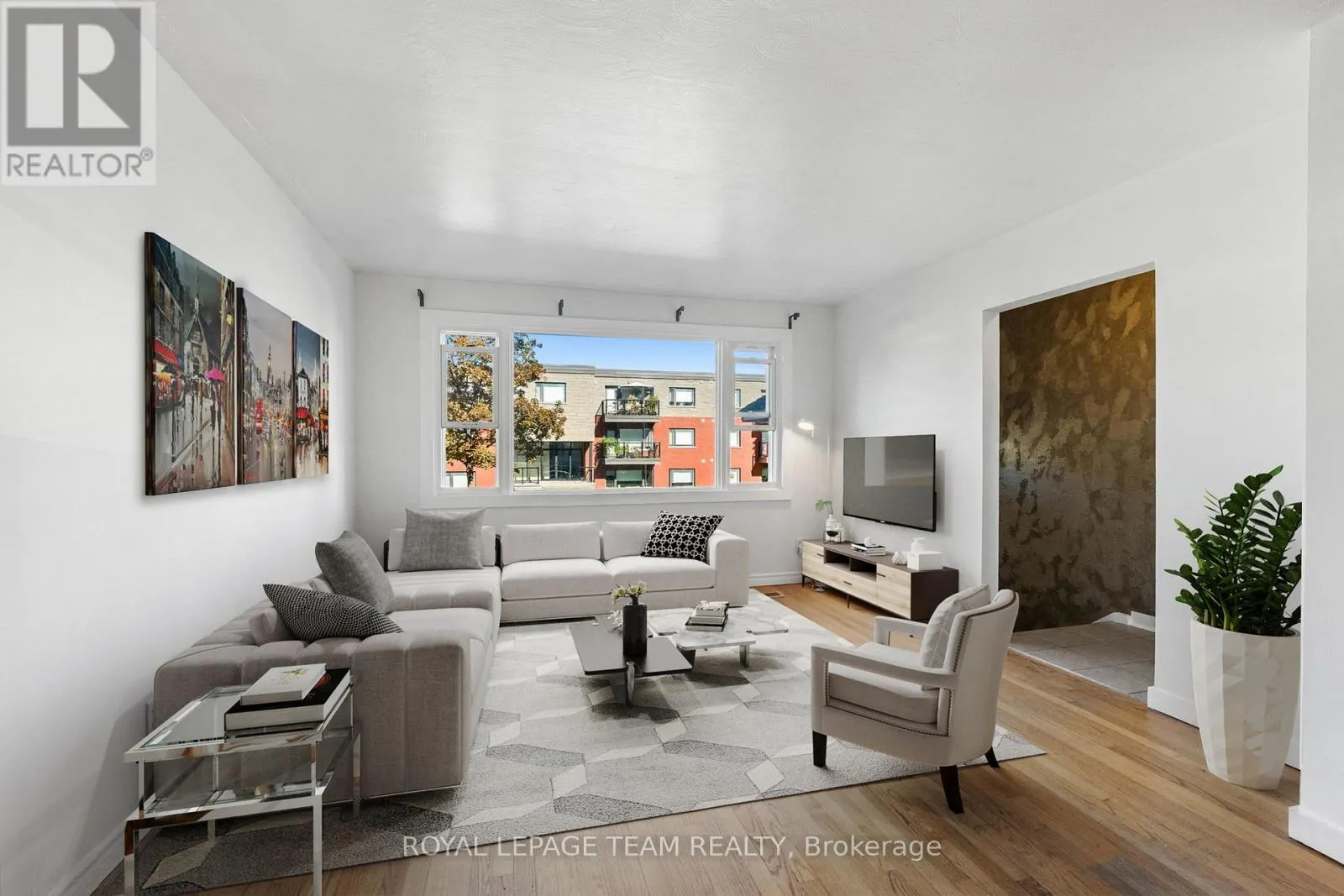 1308 SUMMERVILLE AVENUE