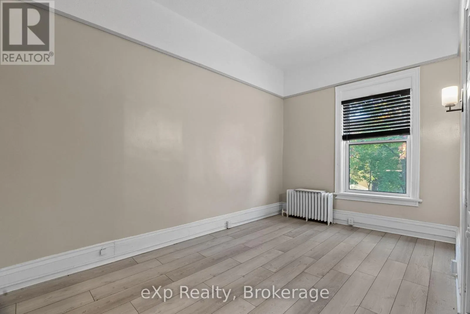 4 - 111 CHURCH STREET, #4