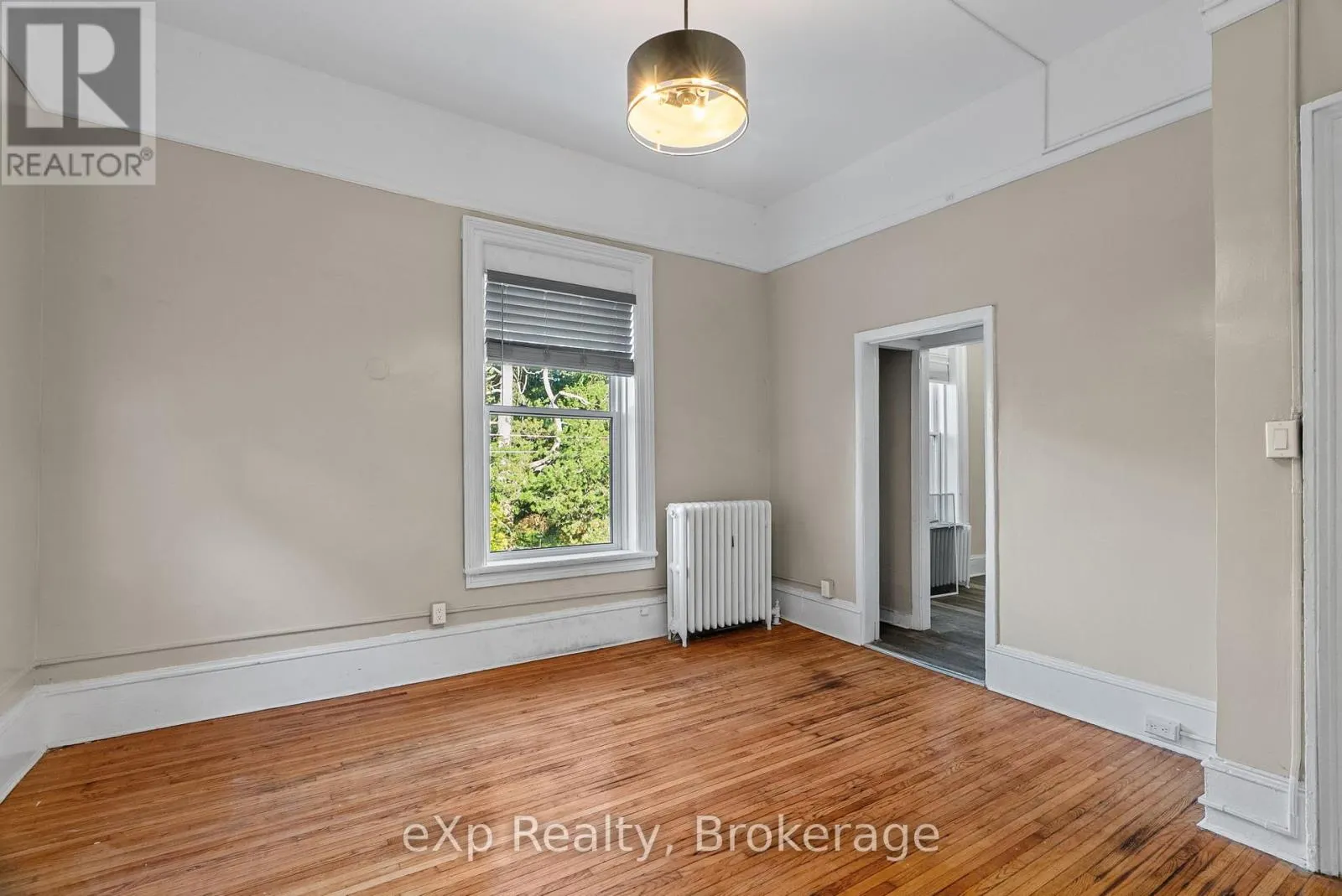 4 - 111 CHURCH STREET, #4