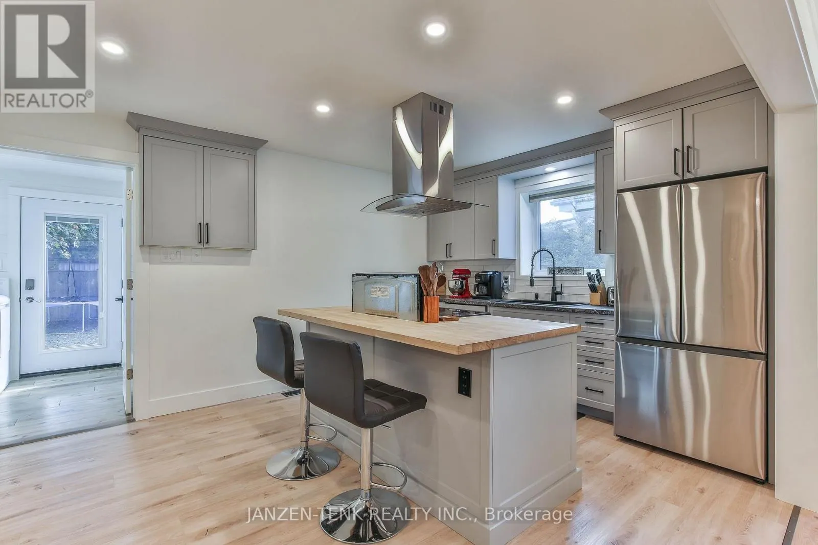 93 CENTRE ST STREET