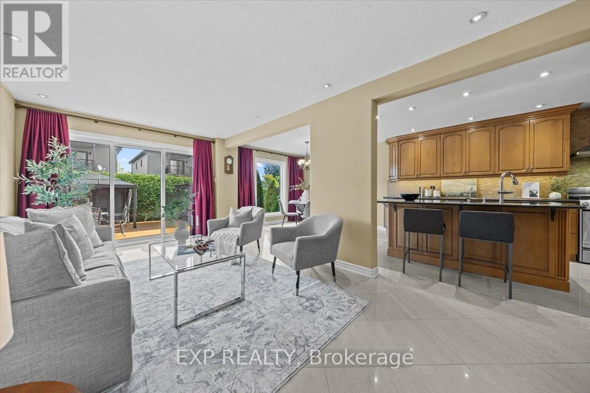 1871 MARKWELL CRESCENT