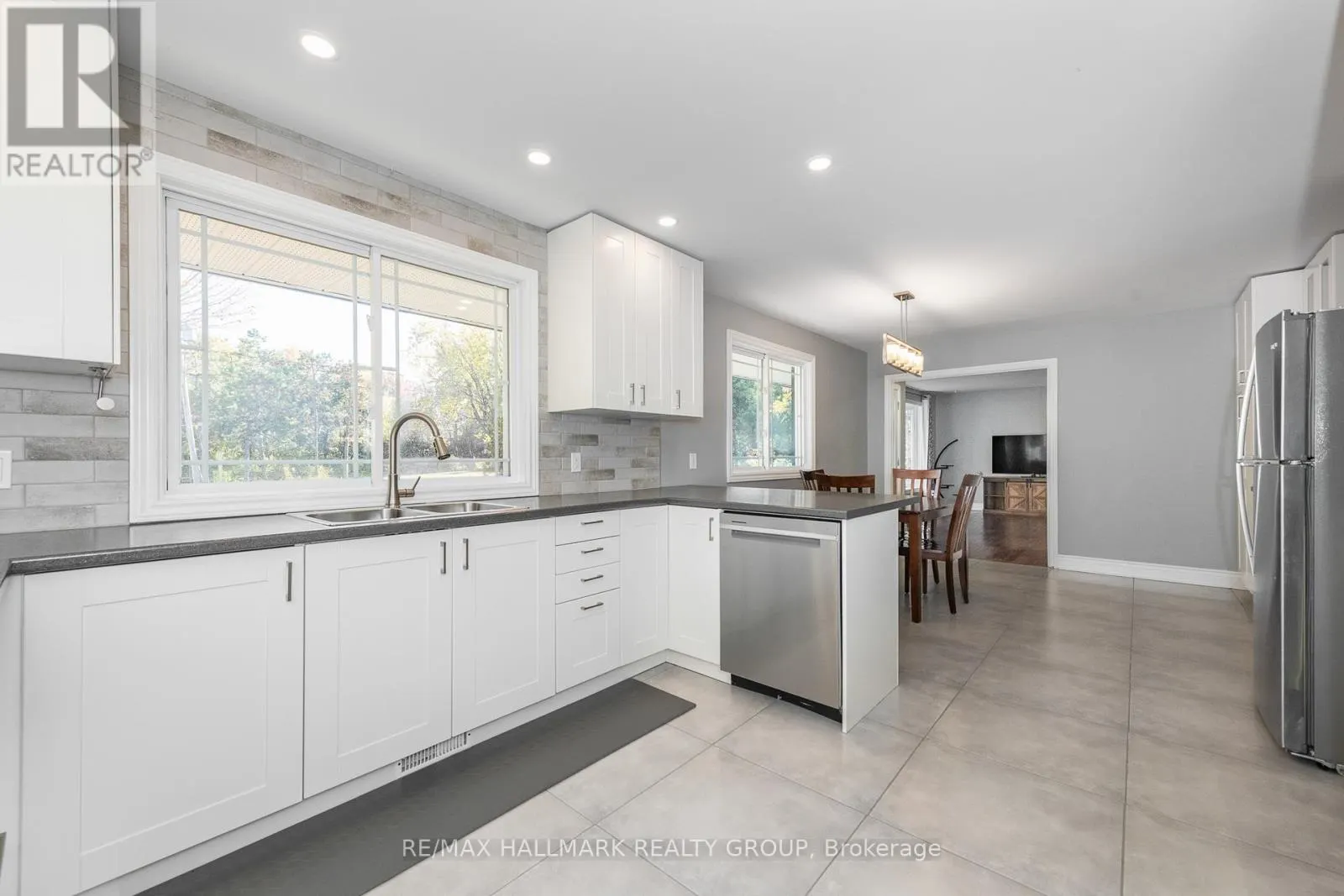 404 BOUCHARD STREET