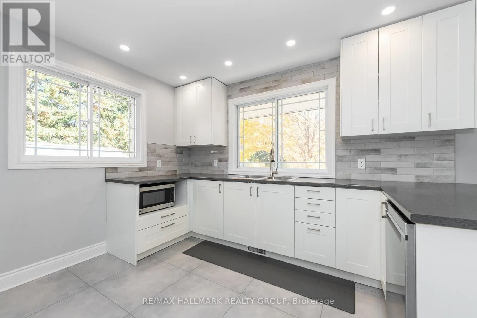 404 BOUCHARD STREET