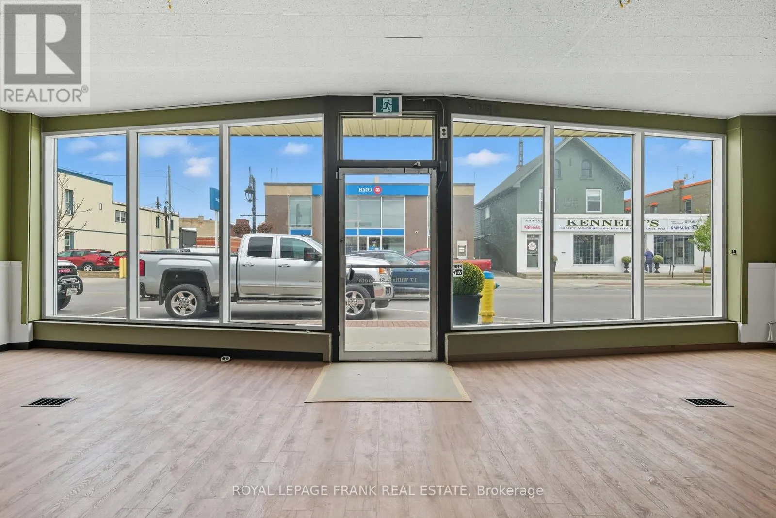15-17 WILLIAM STREET S
