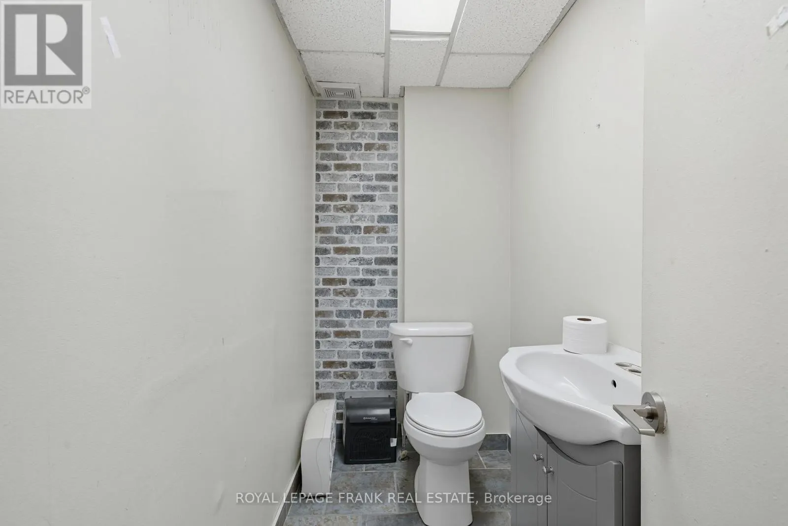 15-17 WILLIAM STREET S