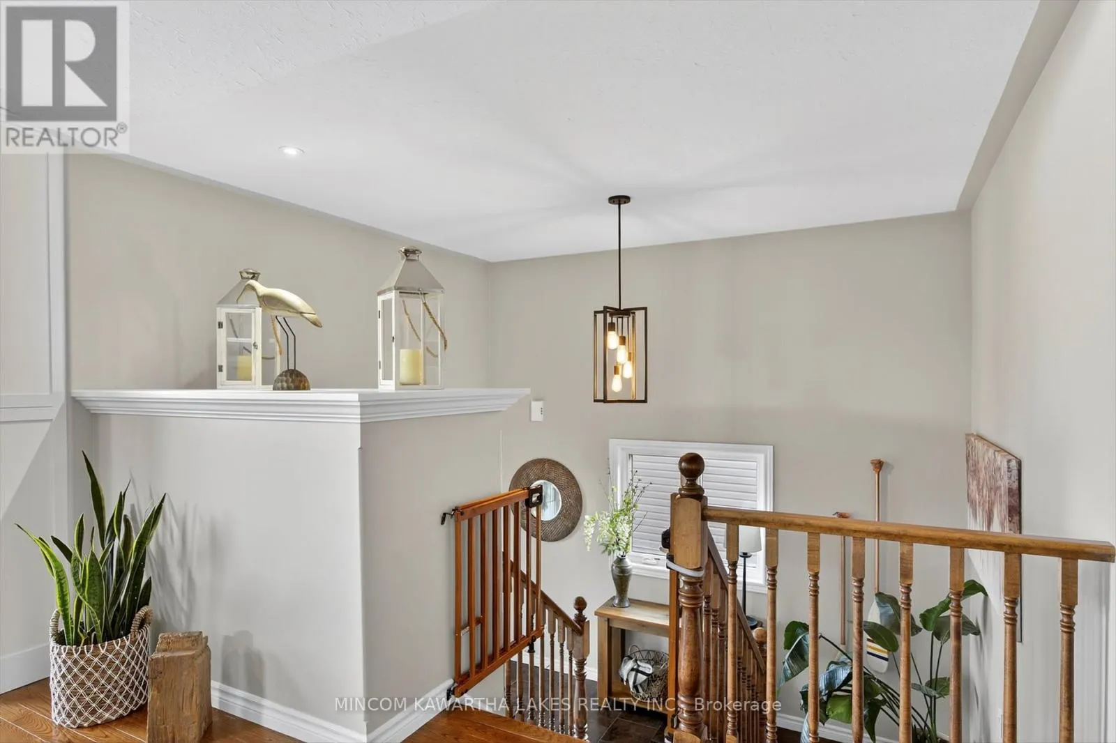 127 MILROY DRIVE