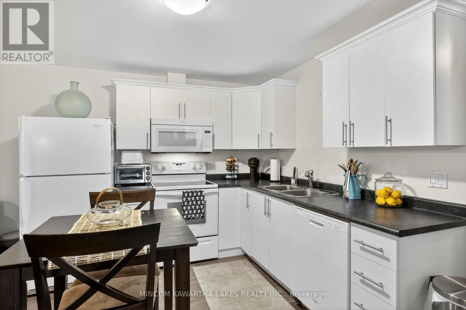 127 MILROY DRIVE