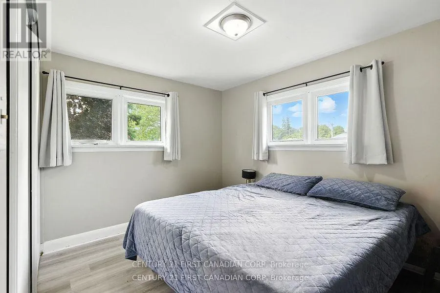 330 GLENROSE DRIVE