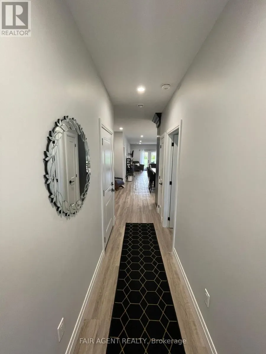 2 - 255 ALBERT STREET, #2