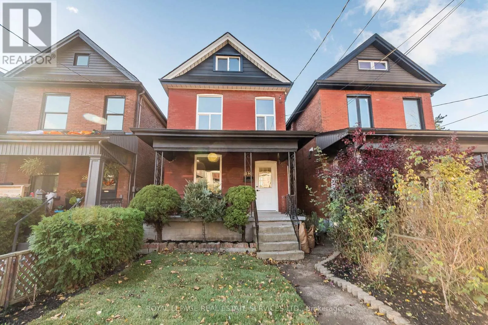 UPPER - 286 CUMBERLAND AVENUE