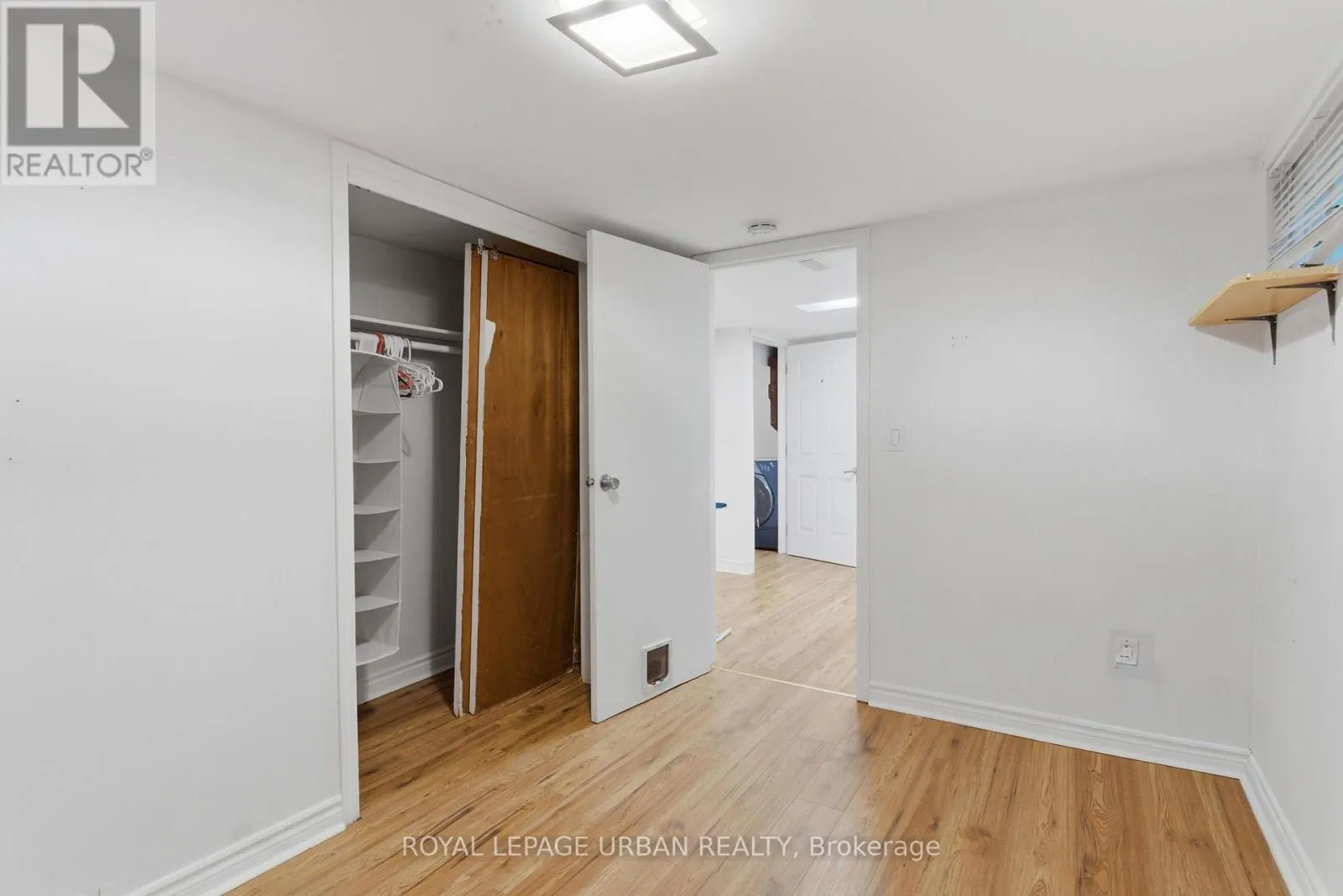 34 GALE CRESCENT