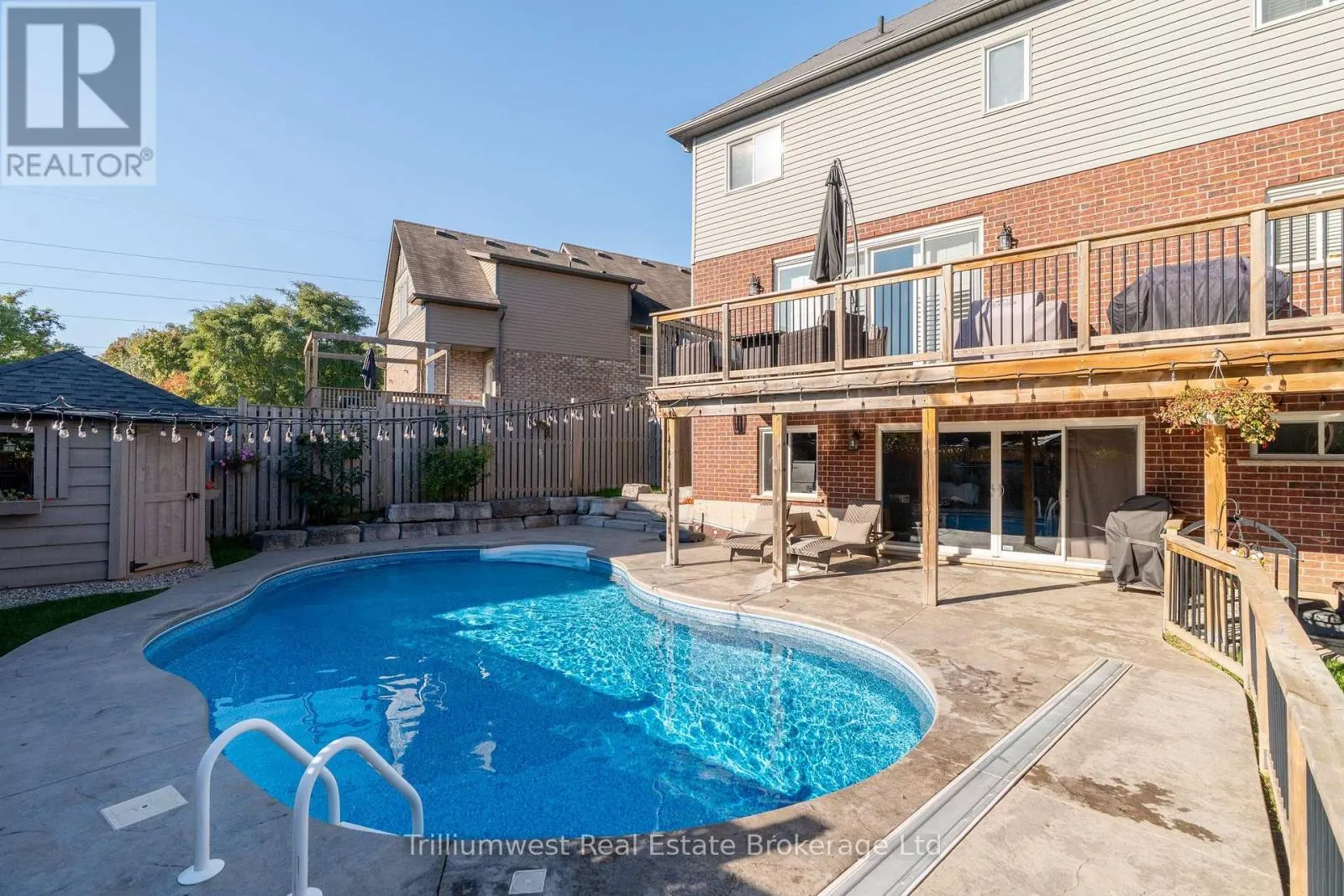 535 WOODBINE AVENUE
