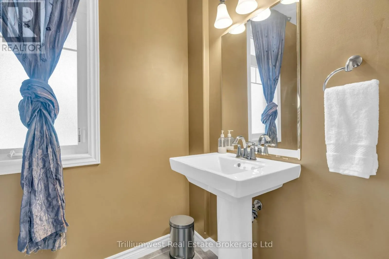 535 WOODBINE AVENUE