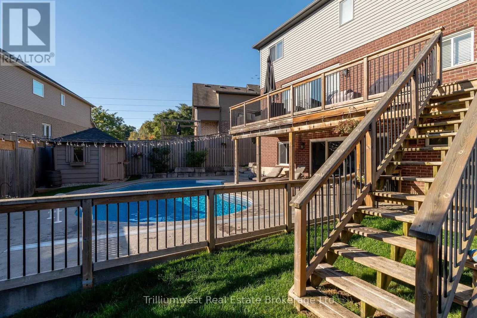 535 WOODBINE AVENUE