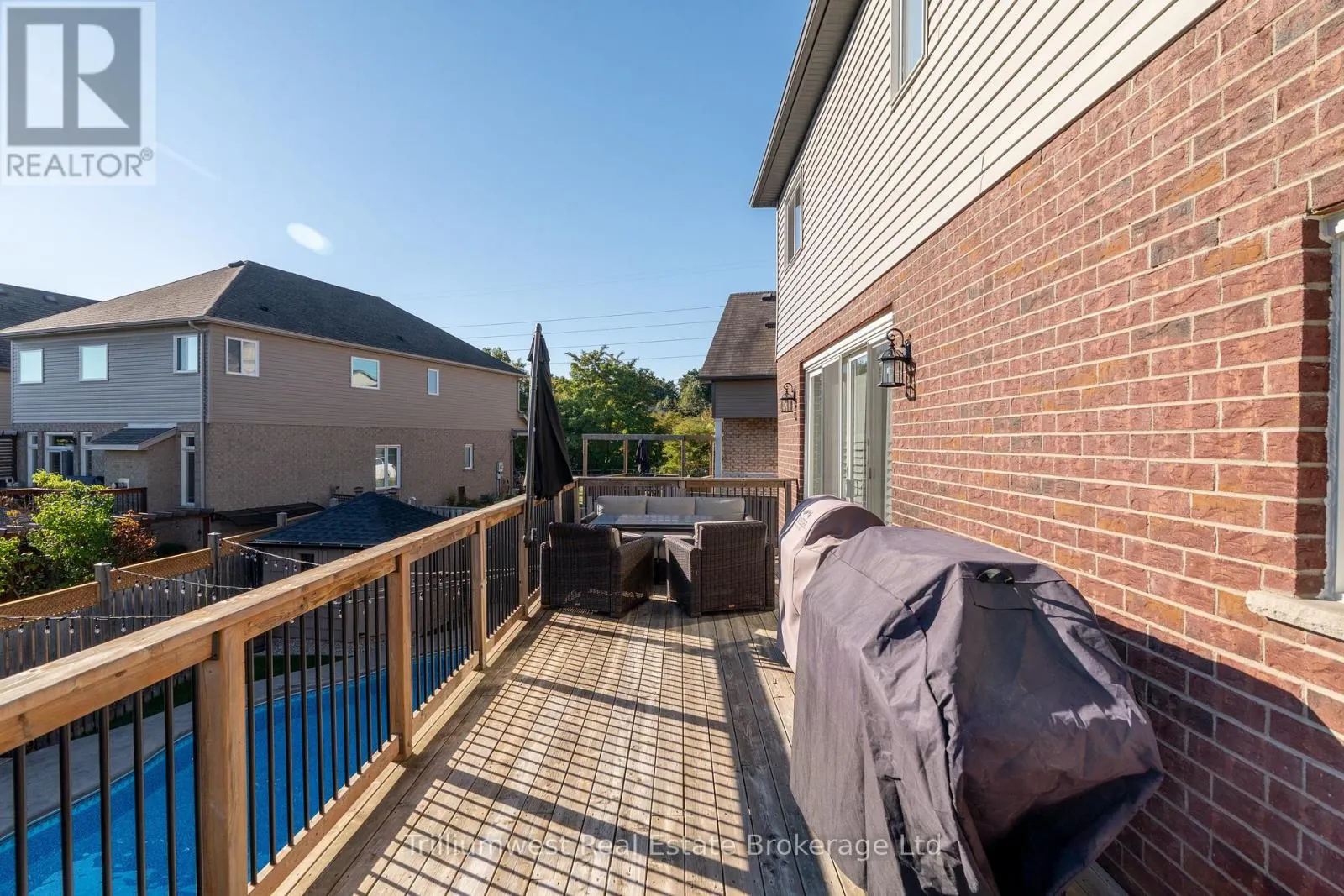 535 WOODBINE AVENUE