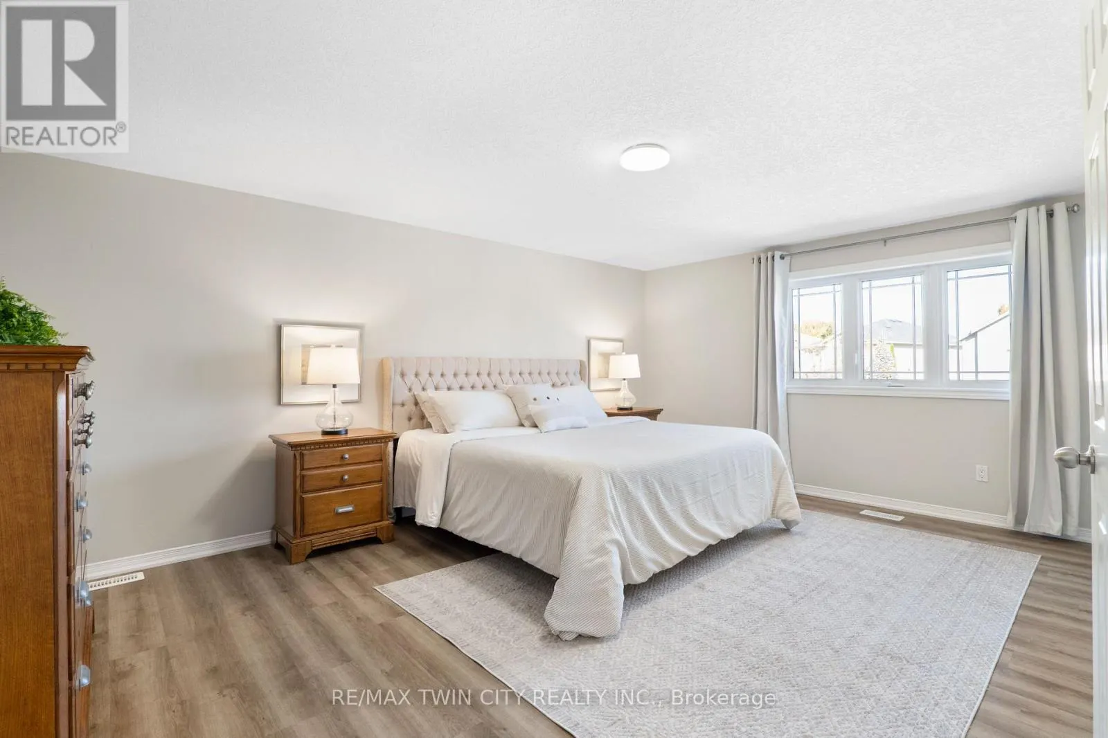 167 BRIDGEWATER CRESCENT