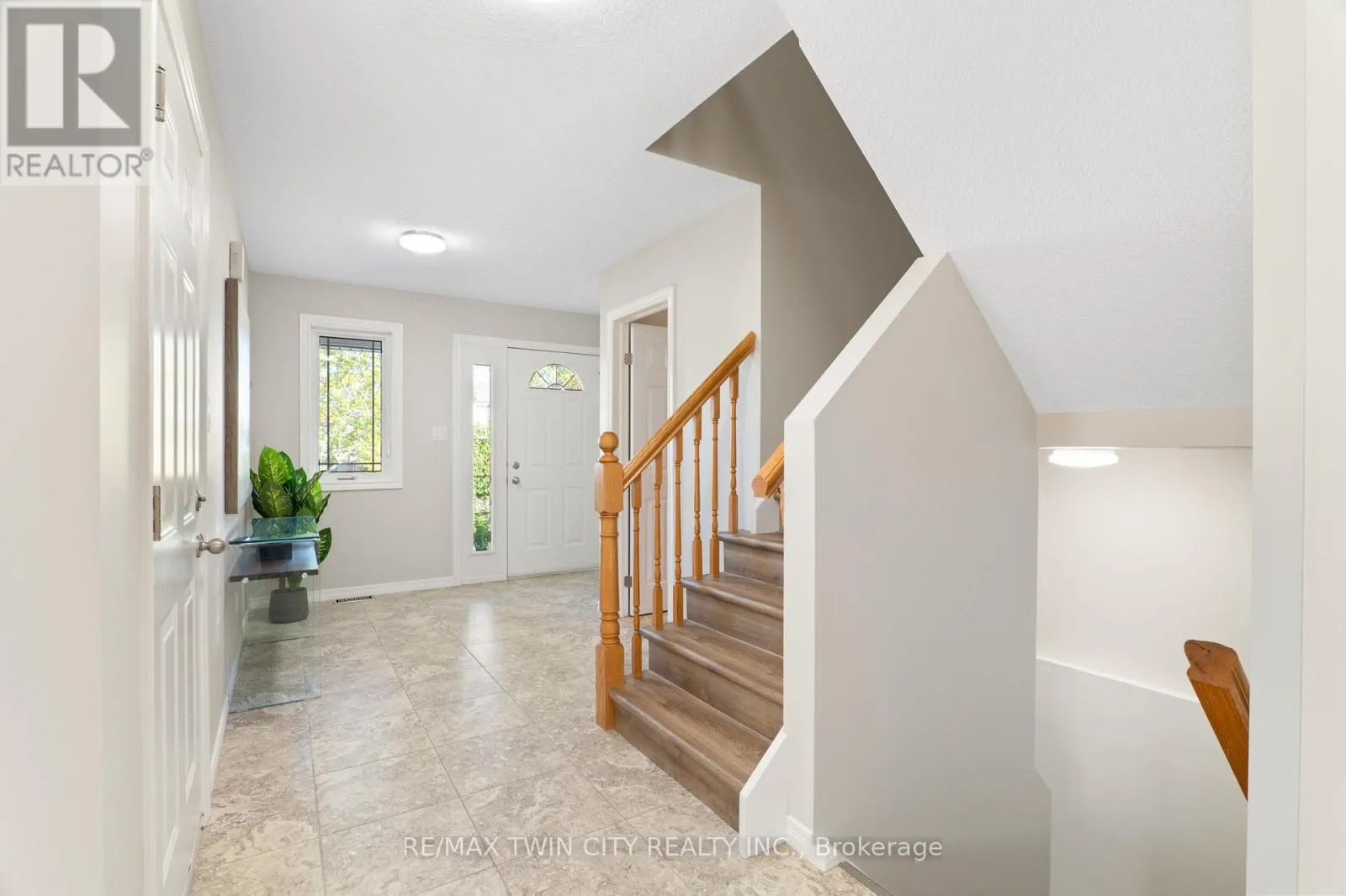 167 BRIDGEWATER CRESCENT