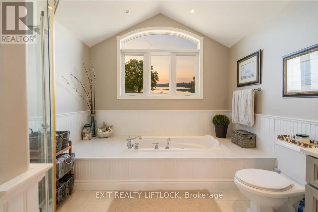 129 STINSON'S BAY ROAD