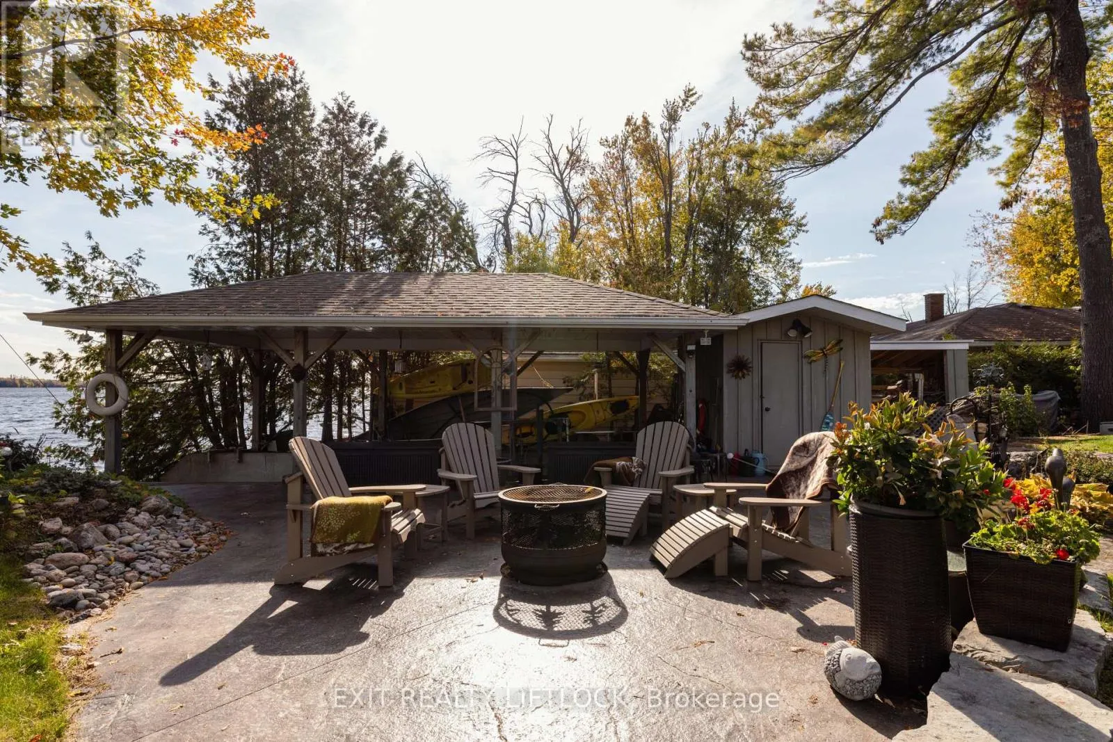 129 STINSON'S BAY ROAD