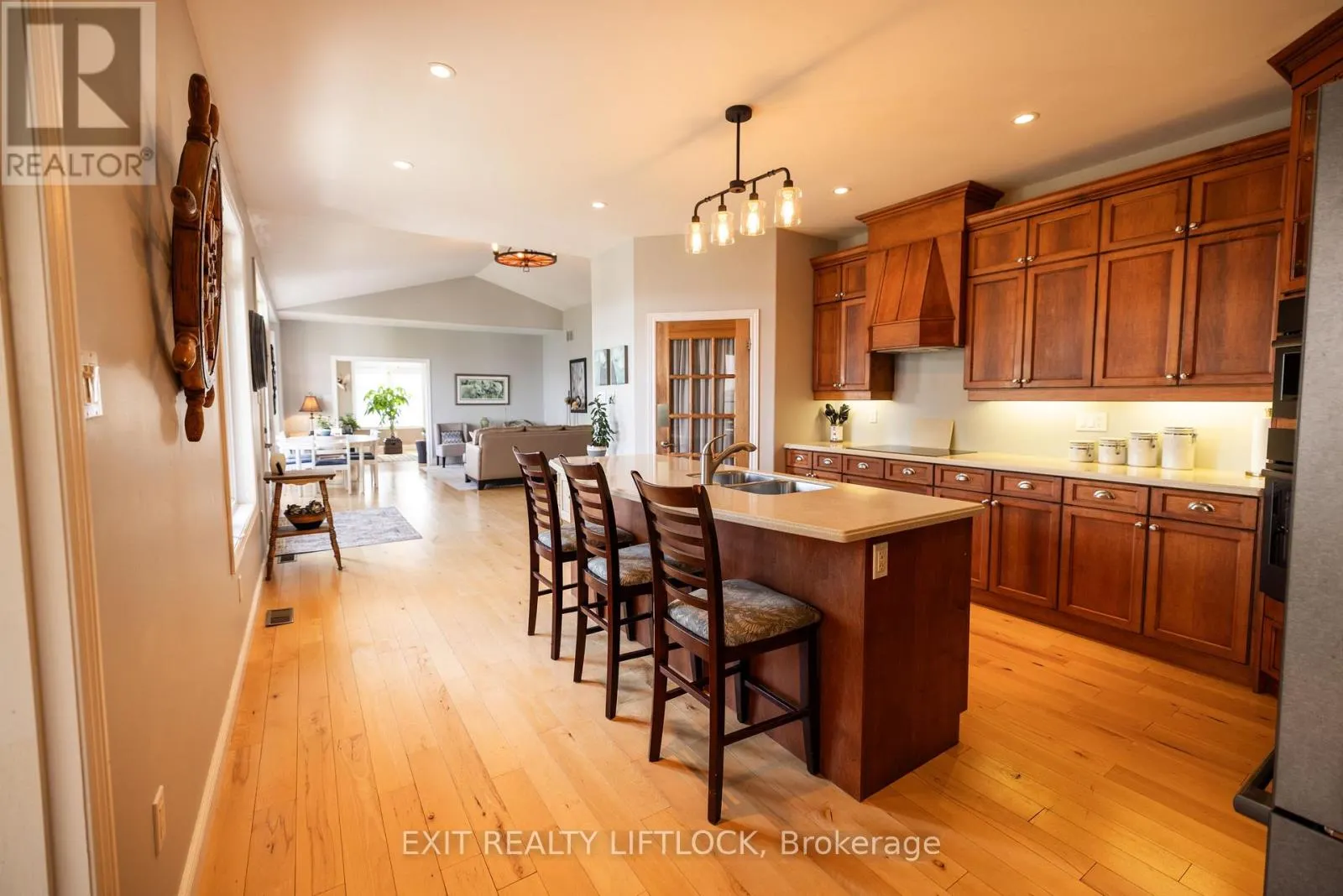 129 STINSON'S BAY ROAD