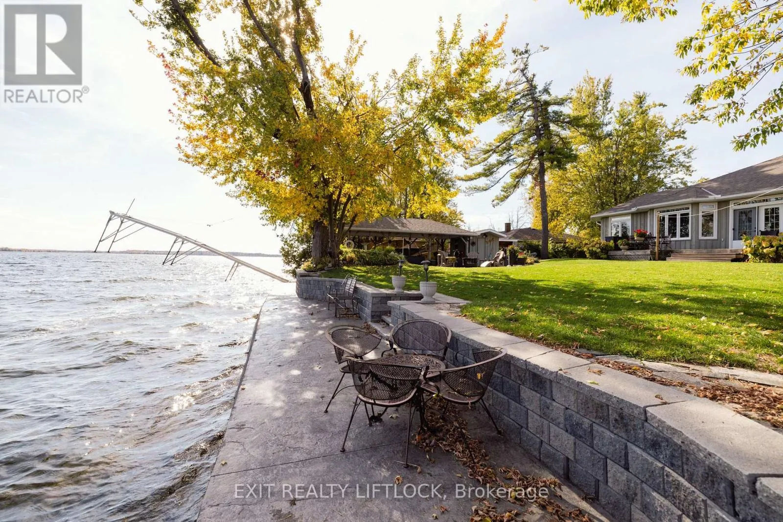 129 STINSON'S BAY ROAD