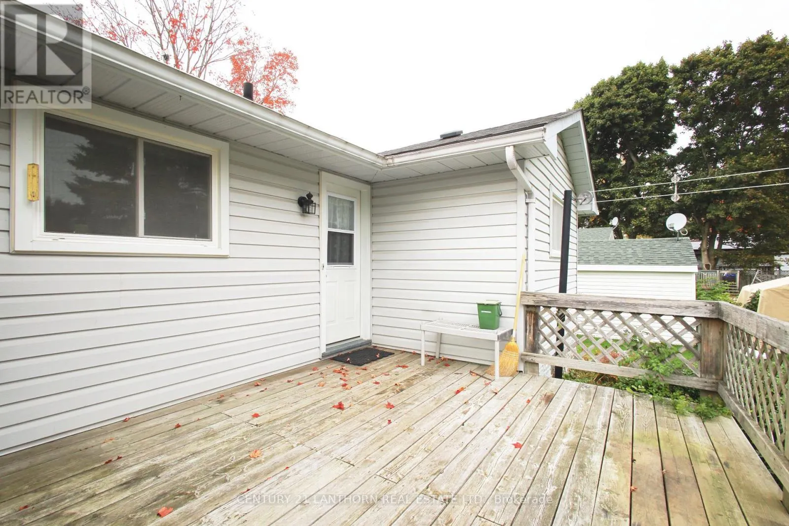 394 MONTROSE ROAD