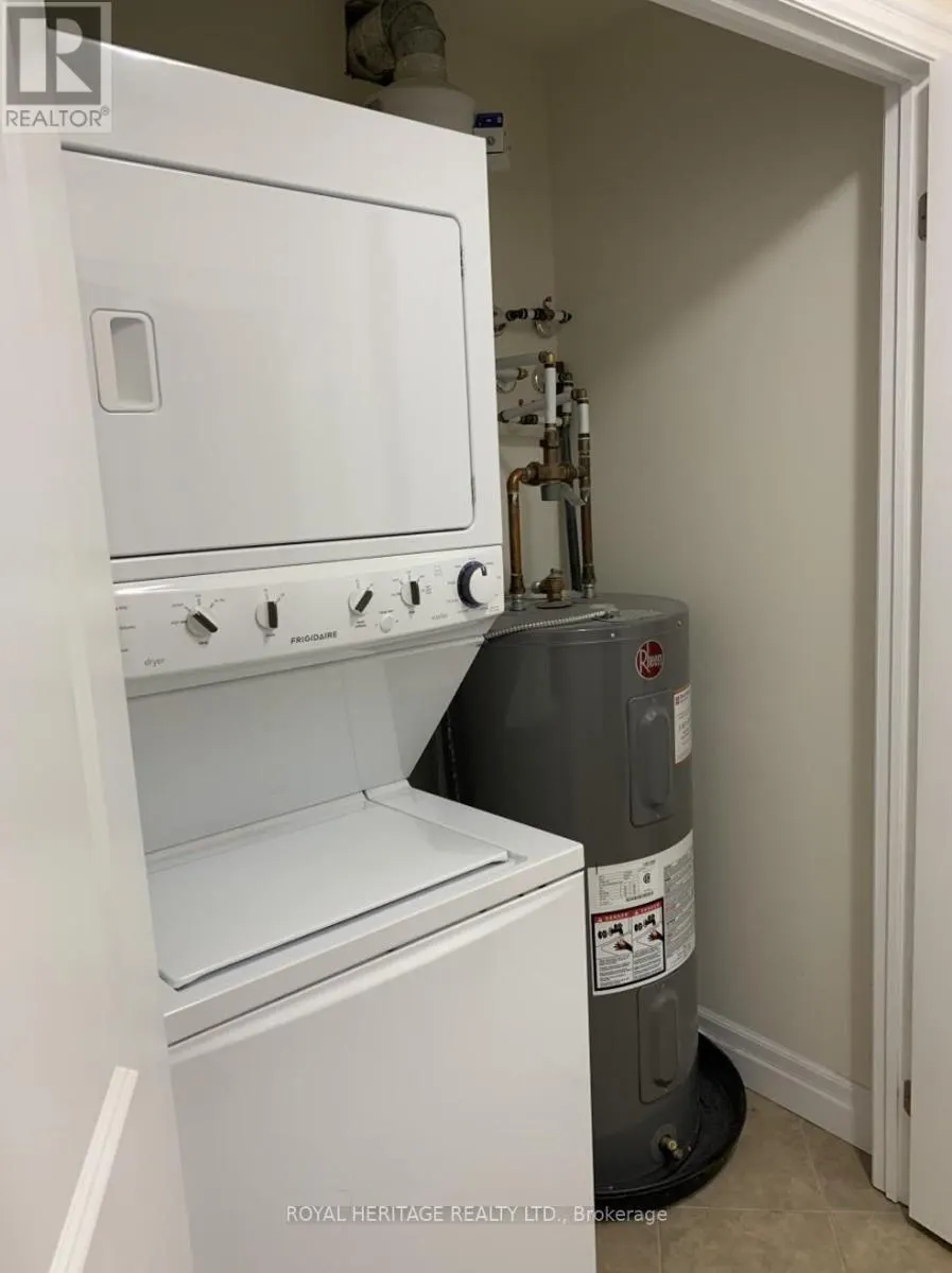 209 - 312 SPILLSBURY DRIVE N, #209
