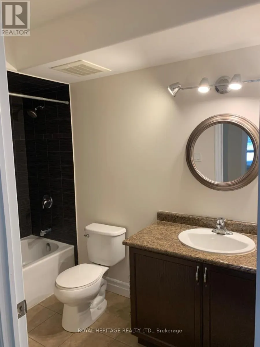 209 - 312 SPILLSBURY DRIVE N, #209