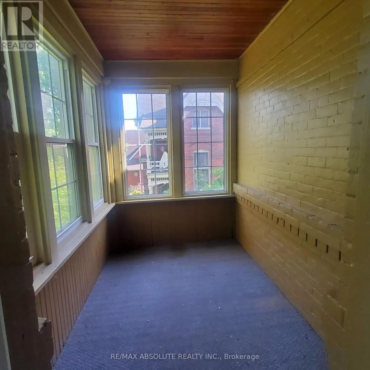 312 DALY AVENUE