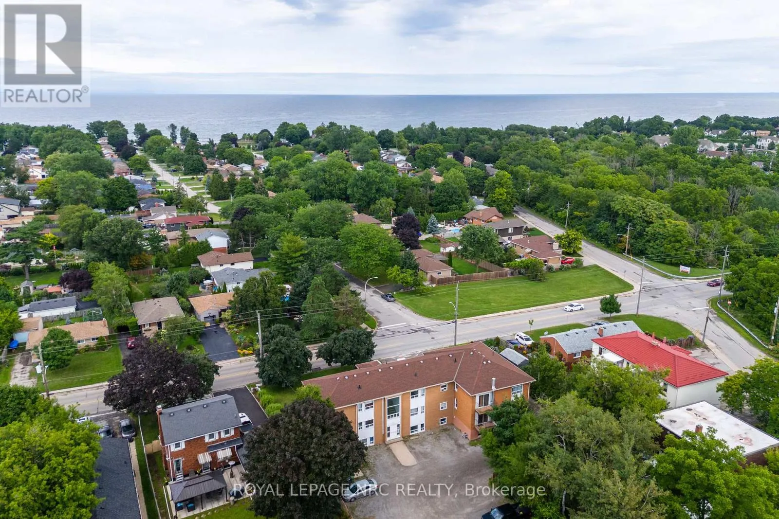 UNIT 1 - 3-5 OLIVE STREET