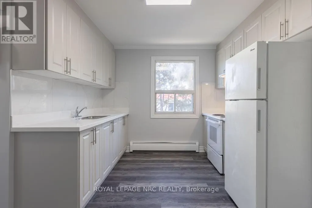 UNIT 1 - 3-5 OLIVE STREET