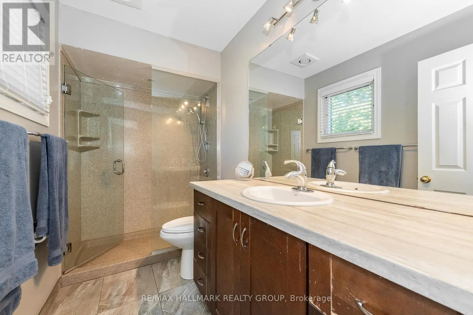 35 ST REMY DRIVE