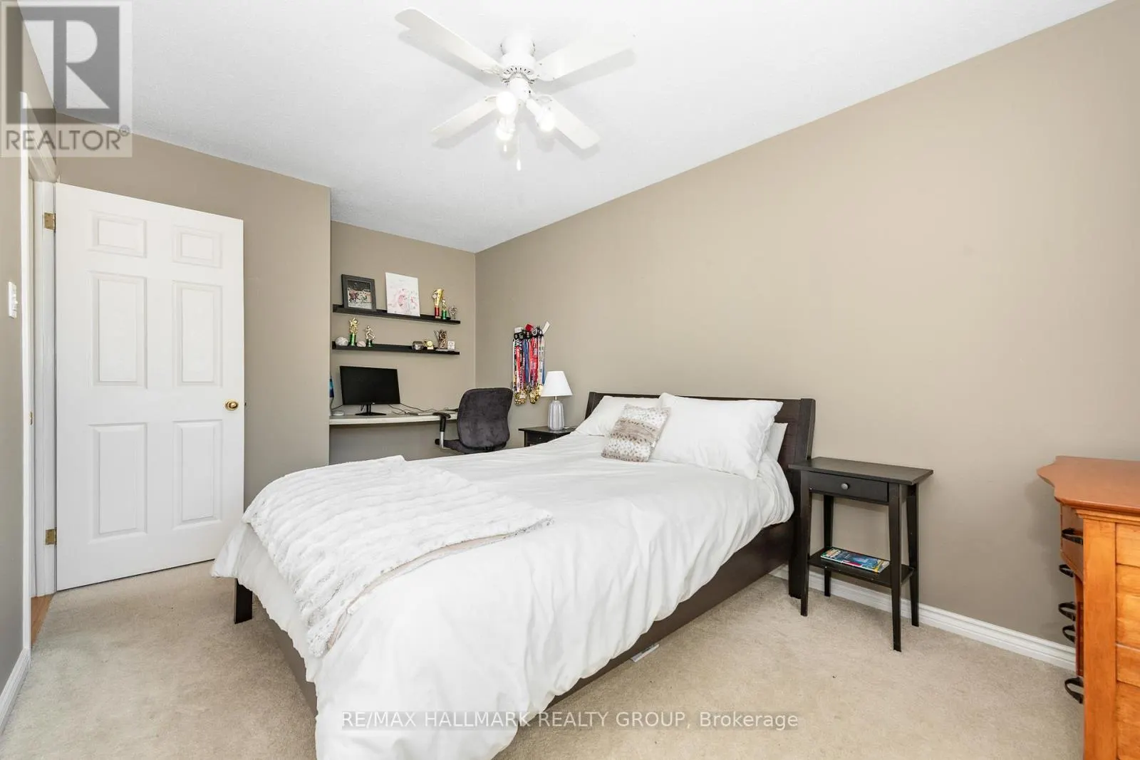 35 ST REMY DRIVE