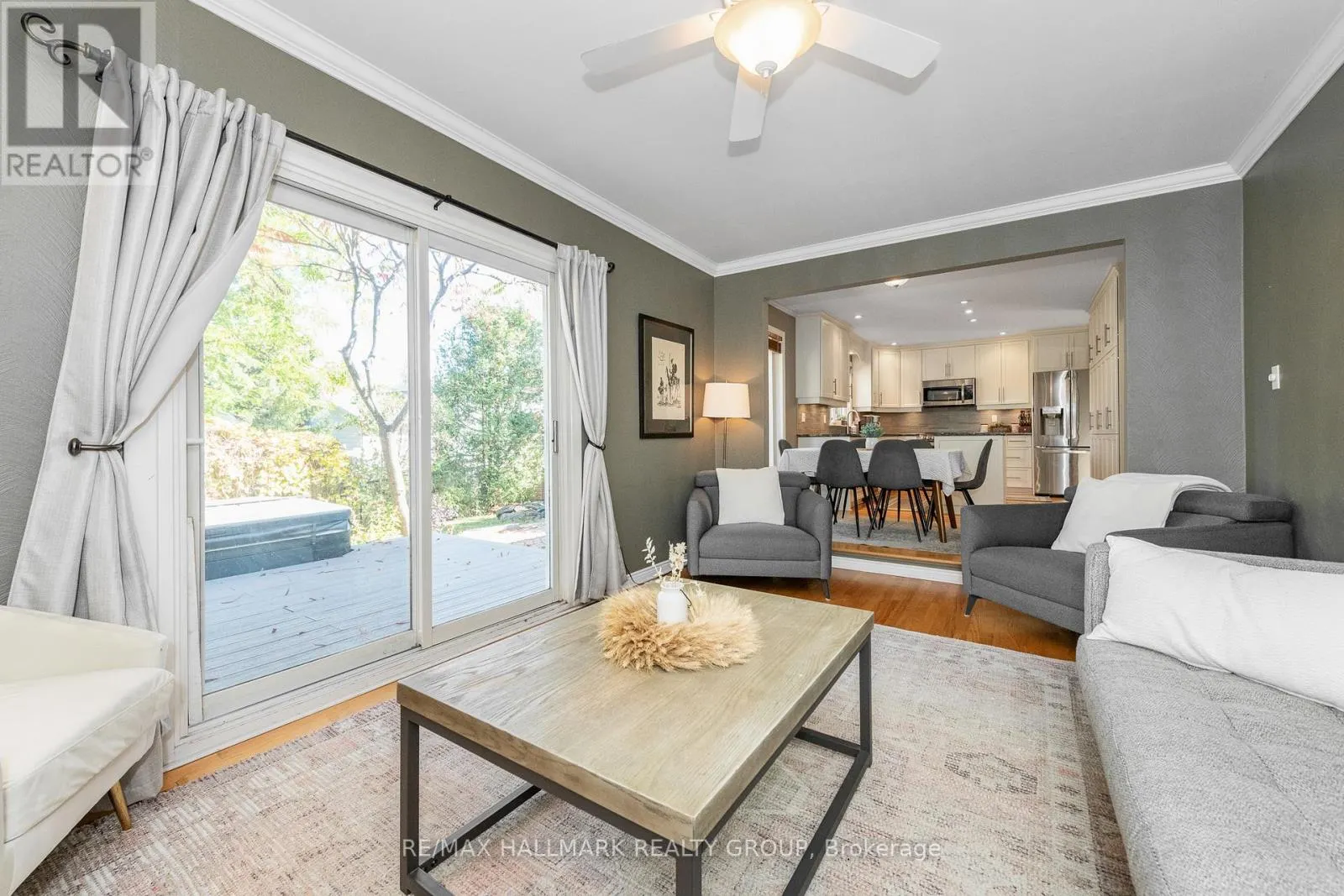 35 ST REMY DRIVE