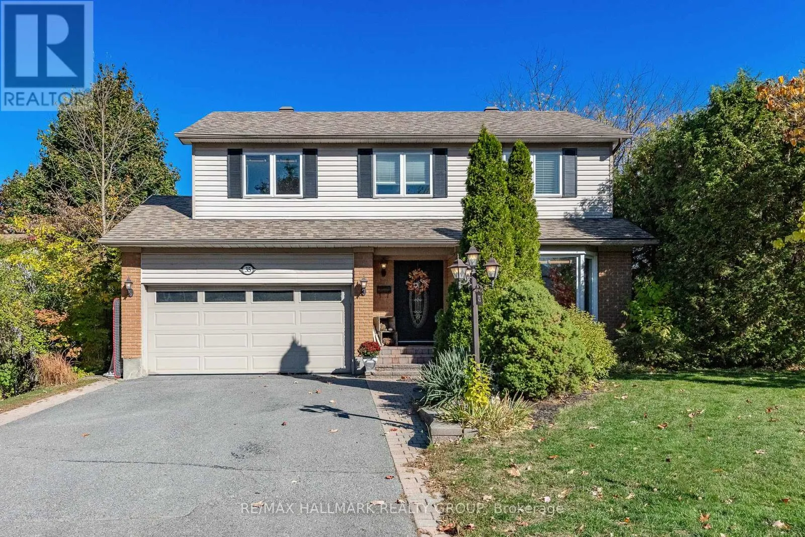 35 ST REMY DRIVE